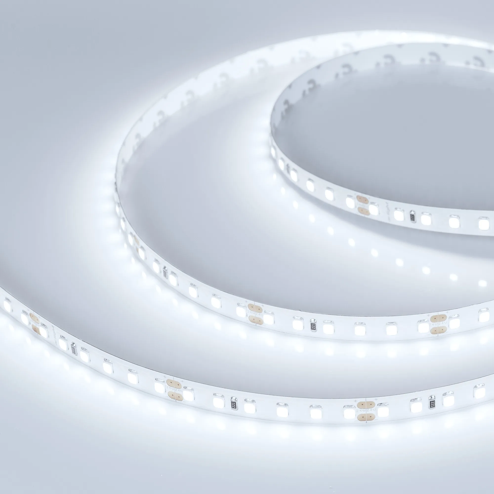 Лента светодиодная RT-A120-8mm 24V White6000 (9.6 W/m, IP20, 2835, 50m) (Arlight, 9.6 Вт/м, IP20) - изображение товара